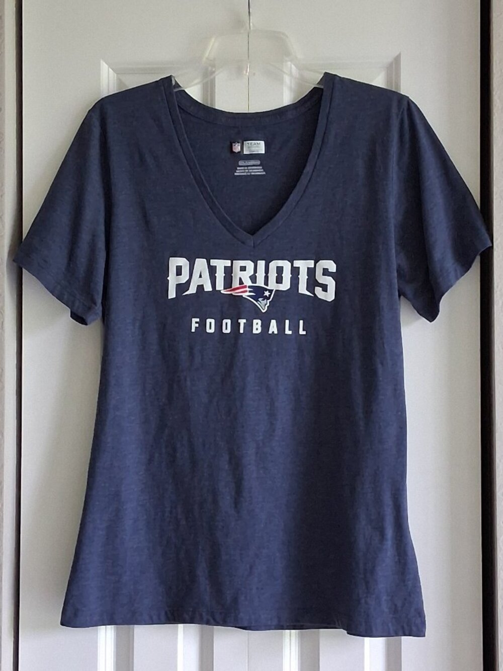 NFL Team Apparel New England Patriots T-shirt Women's Size XXL (fits like L)